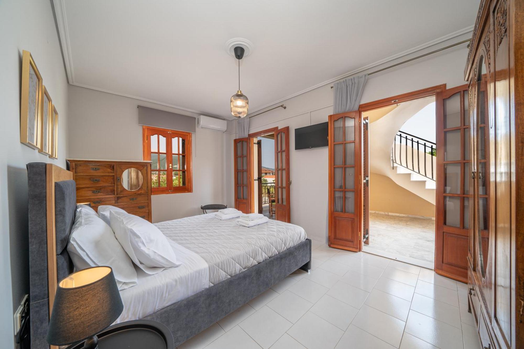 Mary'S Studios & Apartment Sami  Zimmer foto